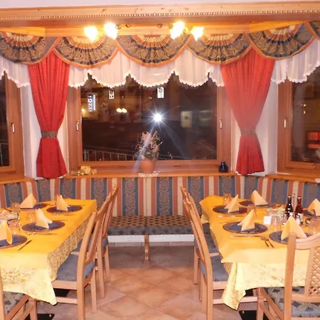 Pordoi - Fam Furgler Hotel Arabba