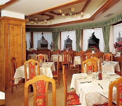 Hotel Pordoi - Fam Furgler 2*